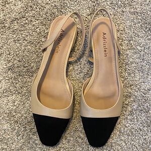 Women's Beige and Black Size 9 Slingback Shoes